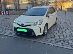 Weiß Gebraucht 2018 Toyota Prius+ Executive Van / Kleinbus | 15.250 € (Etwas zu teuer)