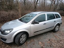 Silber Gebraucht 2007 Opel Astra Kombi | 1.700 € (Guter Preis)