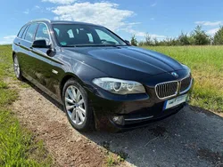 Schwarz Gebraucht 2011 BMW 530 Kombi | 7.990 € (Fairer Preis)