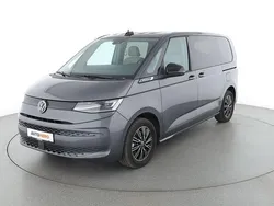 Grau Gebraucht 2023 VW T7 Van | 49.100 €