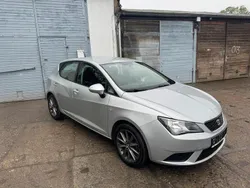 Silber Gebraucht 2015 Seat Ibiza I-Tech Limousine | 6.350 € (Fairer Preis)