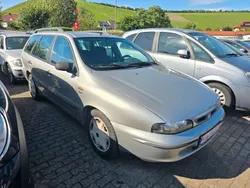 Silber Gebraucht 1999 Fiat Marea Limousine | 990 €