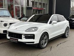 Weiß Gebraucht 2023 Porsche Cayenne Coupe Coupé | 99.990 € (Superpreis)