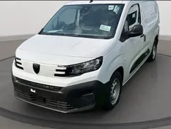 Weiss Gebraucht 2024 Peugeot Partner Premium Van / Kleinbus | 23.149 € (Teuer)