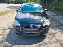 Schwarz Gebraucht 2009 VW Polo Trendline Kleinwagen | 2.500 € (Guter Preis)
