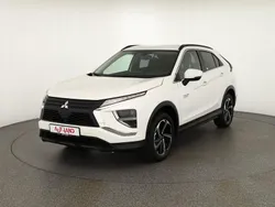 Weiß Gebraucht 2022 Mitsubishi Eclipse Cross SUV | 23.990 € (Fairer Preis)