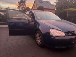 Blau Gebraucht 2006 VW Golf V Kleinwagen | 3.190 € (Guter Preis)