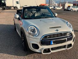 Silber Gebraucht 2016 Mini John Cooper Works Kleinwagen | 20.500 € (Etwas zu teuer)