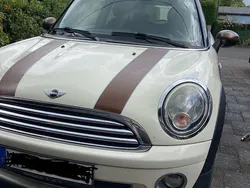 Weiß Gebraucht 2009 Mini ONE Kleinwagen | 3.400 € (Fairer Preis)