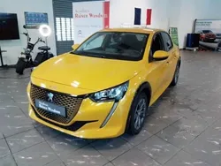 Klt lack gelb faro Gebraucht 2021 Peugeot 208 Active Kleinwagen | 17.200 €