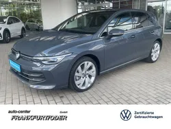 Grau Gebraucht 2024 VW Golf VIII Edition Limousine | 37.990 €