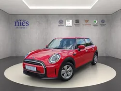 Rot Gebraucht 2023 Mini ONE Classic Kleinwagen | 17.990 € (Fairer Preis)