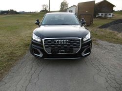 Brillantschwarz Gebraucht 2020 Audi Q2 Sport SUV | 15.900 € (Guter Preis)