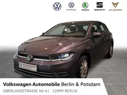 Grau Gebraucht 2023 VW Polo Style Kleinwagen | 20.740 € (Guter Preis)