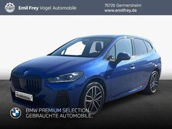 Blau Gebraucht 2022 BMW 223 Active Tourer Performance Van / Kleinbus | 31.980 € (Guter Preis)