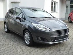 Grau Gebraucht 2015 Ford Fiesta Titanium Kleinwagen | 6.980 € (Fairer Preis)