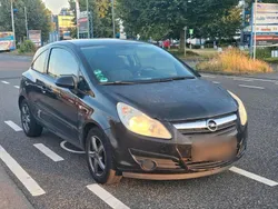 Schwarz Gebraucht 2007 Opel Corsa Kleinwagen | 500 € (Guter Preis)