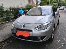 Silber Gebraucht 2011 Renault Fluence Limousine | 7.550 €