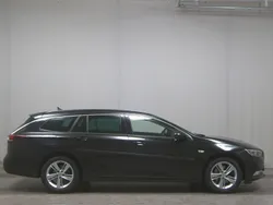 Schwarz Gebraucht 2018 Opel Insignia Edition Kombi | 10.780 € (Superpreis)