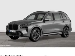 Frozen pure grey Gebraucht 2023 BMW X7 M Sport SUV | 88.495 € (Fairer Preis)
