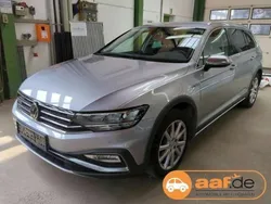 Silber Gebraucht 2021 VW Passat Alltrack Kombi | 25.450 € (Superpreis)