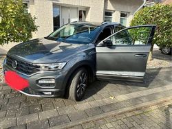 Grau Gebraucht 2019 VW T-Roc IQ Drive SUV | 18.300 € (Fairer Preis)