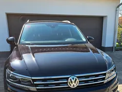 Schwarz Gebraucht 2018 VW Tiguan Highline SUV | 22.400 € (Superpreis)