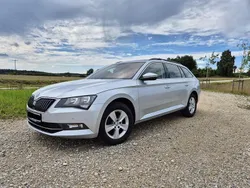 Silber Gebraucht 2017 Skoda Superb Ambition Kombi | 17.000 € (Fairer Preis)
