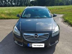 Grau Gebraucht 2011 Opel Insignia Innovation Kombi | 5.900 € (Fairer Preis)