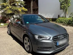 Grau Gebraucht 2013 Audi A3 Ambition Kleinwagen | 12.500 € (Fairer Preis)