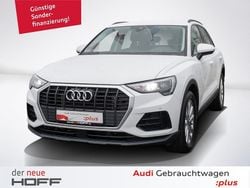 Weiß Gebraucht 2022 Audi Q3 Comfort SUV | 22.775 € (Guter Preis)