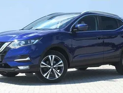 Lila / metallic Gebraucht 2018 Nissan Qashqai SUV | 17.950 € (Etwas zu teuer)