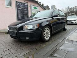 Black sapphire metallic Gebraucht 2006 Volvo V50 Momentum Kombi | 2.590 € (Fairer Preis)