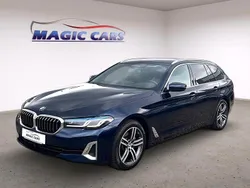Blau Gebraucht 2022 BMW 520 Luxury Line Kombi | 34.690 € (Teuer)