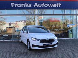 Weiß Gebraucht 2022 Skoda Fabia Active Limousine | 12.990 € (Fairer Preis)