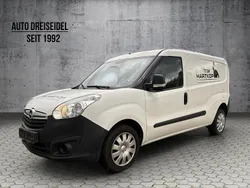 Weiß Gebraucht 2018 Opel Combo Van / Kleinbus | 7.499 € (Superpreis)