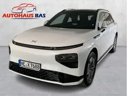Grau Gebraucht 2025 XPENG G9 RWD Long Range SUV | 52.950 € (Superpreis)