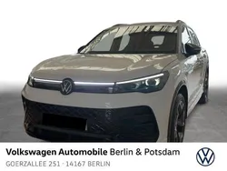 Weiß Gebraucht 2024 VW Tiguan R-line SUV | 52.950 € (Fairer Preis)