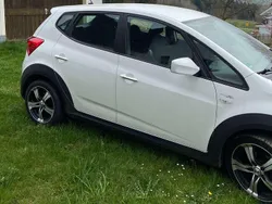Weiß Gebraucht 2015 Hyundai ix20 Van / Kleinbus | 6.900 € (Fairer Preis)