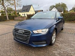 Blau Gebraucht 2013 Audi A3 Attraction Limousine | 5.500 € (Teuer)