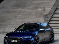 Blau Gebraucht 2020 Audi RS6 Performance Kombi | 85.000 €