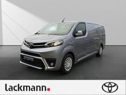 Silber Gebraucht 2022 Toyota Proace Comfort Van / Kleinbus | 20.990 € (Fairer Preis)