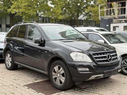 Schwarz Gebraucht 2010 Mercedes ML300 SUV | 19.950 €