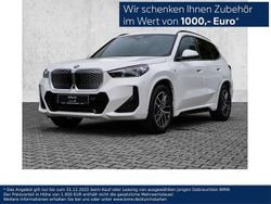 Weiß Neu 2025 BMW iX1 Performance SUV | 53.990 € (Guter Preis)