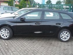 Schwarz Gebraucht 2023 Seat Leon Style Limousine | 23.895 € (Fairer Preis)