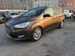 Braun Gebraucht 2018 Ford Grand C-Max Titanium Van / Kleinbus | 7.500 € (Superpreis)