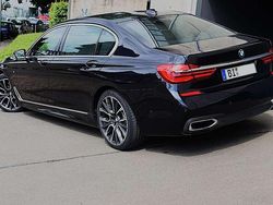 Schwarz Gebraucht 2016 BMW 740L Limousine | 30.900 € (Etwas zu teuer)