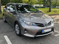Bronze Gebraucht 2014 Toyota Auris Hybrid Kombi | 12.450 € (Fairer Preis)