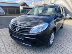 Schwarz Gebraucht 2013 Dacia Sandero Kleinwagen | 3.499 € (Fairer Preis)