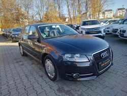 Grau Gebraucht 2011 Audi A3 Attraction Limousine | 5.700 € (Fairer Preis)